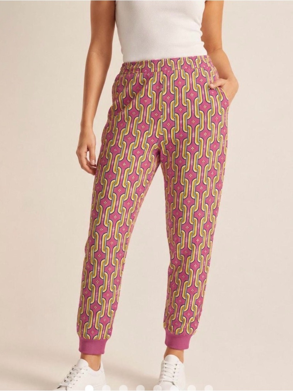Puma Printed Pink Geometric Jogger Pants size M
